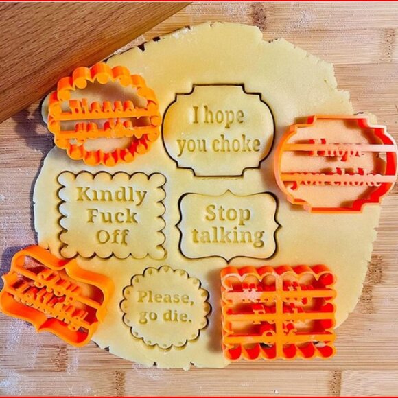 CQ House Wares Other - CQ House Wares Sarcastic Sassy 4 pc Plastic Cookie Cutters Molds Orange